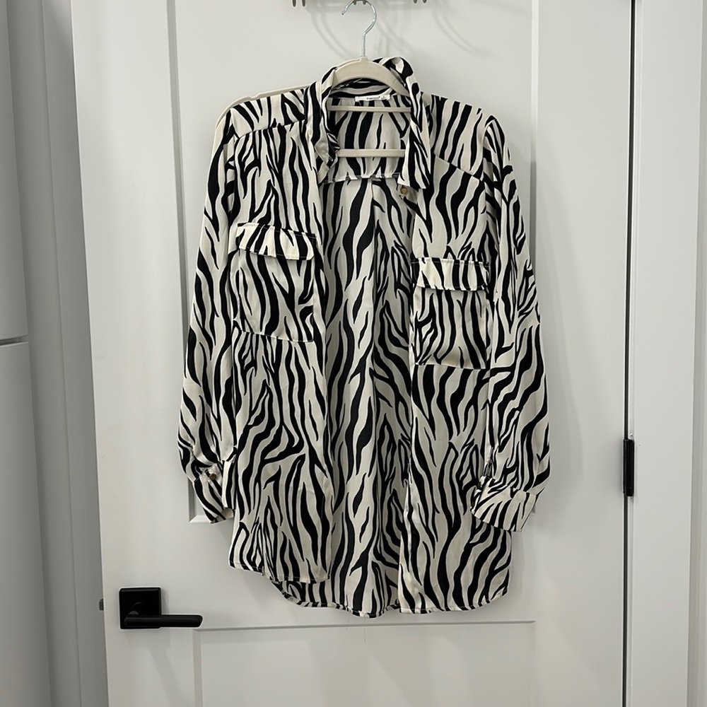 Zebra button down